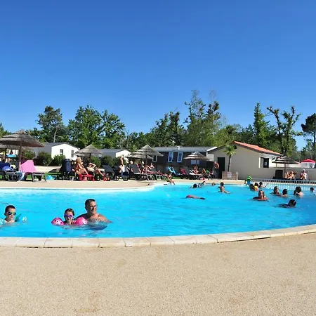 Camping Maeva Club Le Tastesoule **** Vensac
