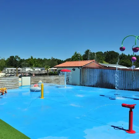 Camping Maeva Club Le Tastesoule **** Vensac