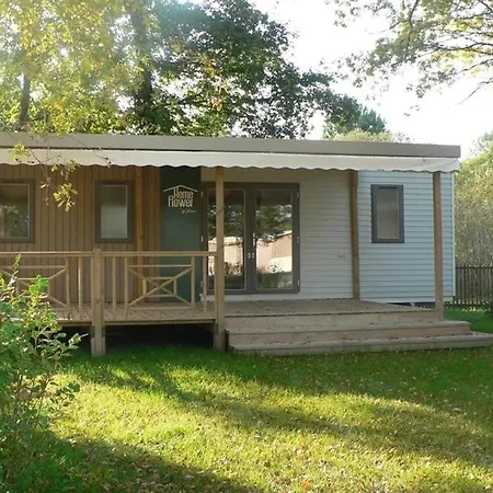 Campsite Camping Maeva Club Le Tastesoule **** Vensac